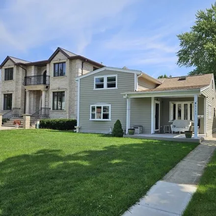 Buy this 5 bed house on 9139 Belleforte Avenue in Morton Grove, Niles Township