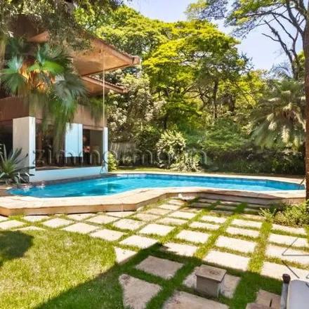Buy this 5 bed house on Rua Guadelupe in Cerqueira César, São Paulo - SP
