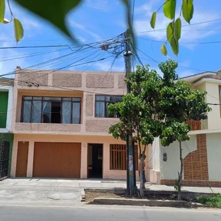 Buy this 5 bed house on La Iglesia de Jesucristo de los Santos de los Últimos Días in Calle 3, Chimbote 02800