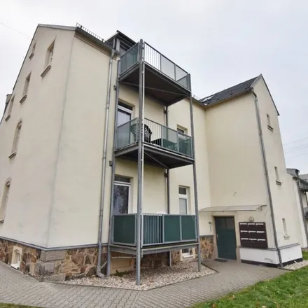 Rent this 2 bed apartment on Schulstraße 19 in 09232 Hartmannsdorf, Germany