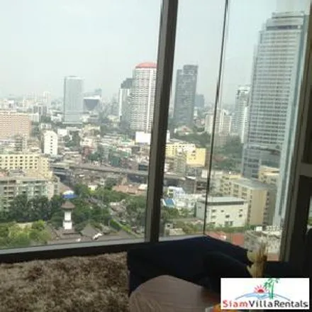 Rent this 1 bed apartment on Soi Saeng Chai in Khlong Toei District, Bangkok 10110