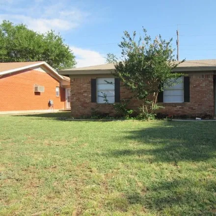 Rent this 2 bed house on 3319 South 27th Street in Abilene, TX 79605