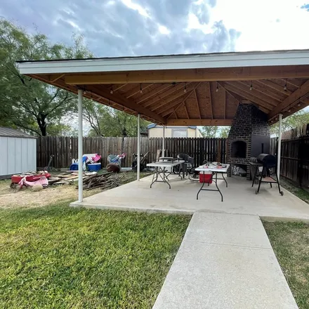 Image 9 - 21 Marco Drive, Big River Park Colonia, Maverick County, TX 78852, USA - House for sale