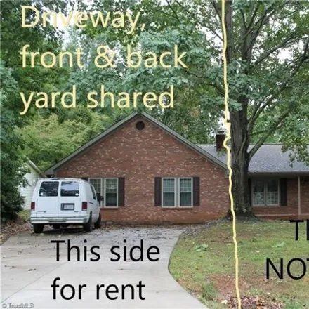 Image 2 - 5244 Shaddowfax Drive, Hampstead, Forsyth County, NC 27284, USA - House for rent