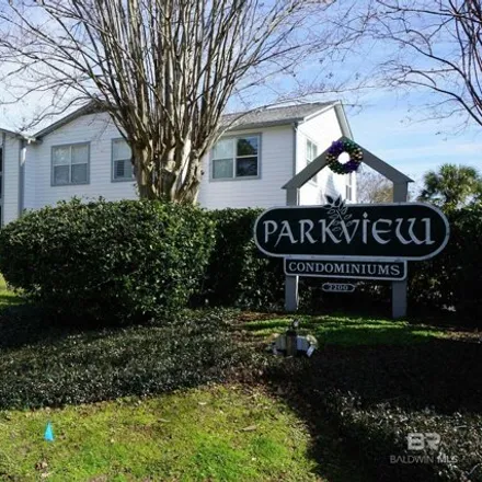 Image 1 - Parkview Apartments, 2200 West 2nd Street, Gulf Shores, AL 36542, USA - Condo for sale