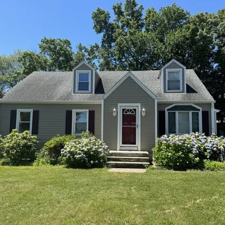 Rent this 3 bed house on 90 Meloy Rd in West Haven, Connecticut