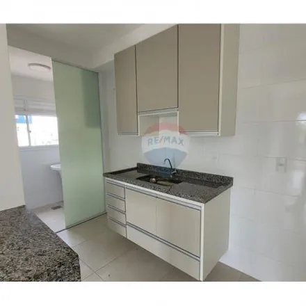 Rent this 2 bed apartment on Avenida Roberto Sidnei Bueno in Centro, Botucatu - SP