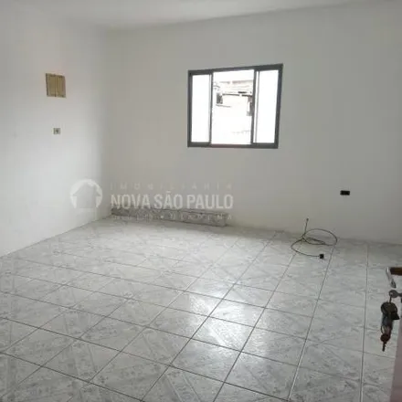 Rent this 1 bed apartment on Rua Luis de Agassis in Conceição, Diadema - SP