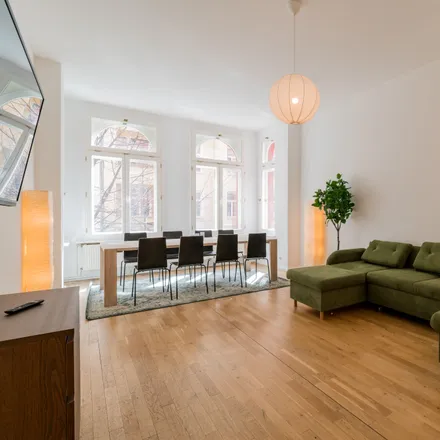 Rent this 4 bed apartment on Ho Vang in Rosa-Luxemburg-Straße 17, 10178 Berlin