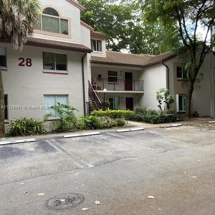 Image 1 - 7-Eleven, 1 West Flagler Street, Miami, FL 33128, USA - Condo for rent