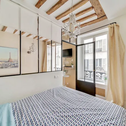 Image 4 - 2 Rue Guisarde, 75006 Paris, France - Apartment for rent