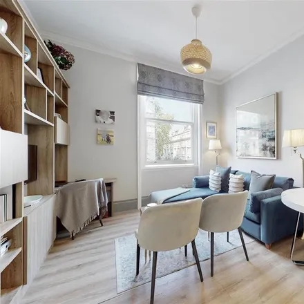 Rent this 2 bed apartment on 9 Queen's Gate Gardens in London, SW7 5LZ