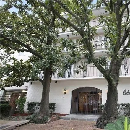 Rent this 2 bed condo on 1765 Coliseum Street in New Orleans, LA 70130