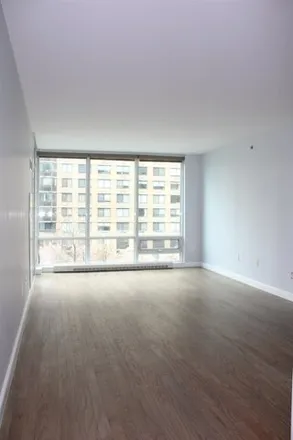 Image 5 - The Shore South, 20 Newport Parkway, Jersey City, NJ 07310, USA - Condo for rent