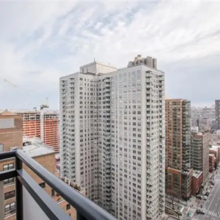 Rent this 2 bed apartment on 222 East 41st Street in New York, NY 10017
