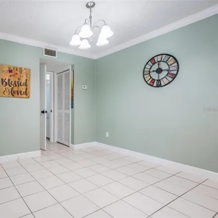 Image 9 - 15331 West Pond Woods Drive, Hillsborough County, FL 33618, USA - Condo for rent