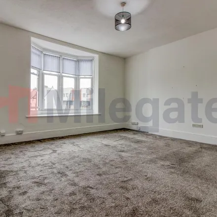 Rent this 3 bed apartment on 77 Rectory Road in London, BR3 1JW