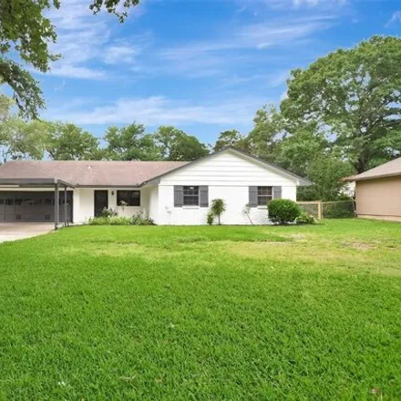 Image 2 - 370 Carey Lane, Friendswood, TX 77546, USA - House for rent