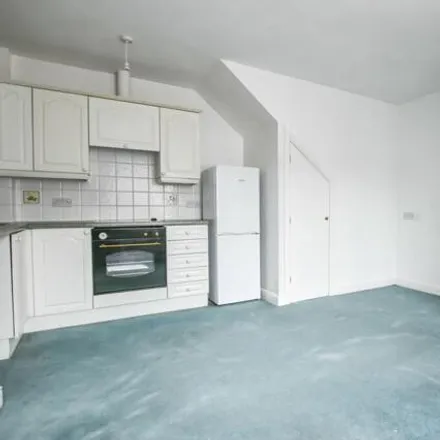 Image 2 - Kemp Court, Blackburn with Darwen, BB1 9BE, United Kingdom - Apartment for sale