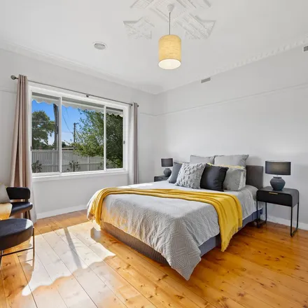 Image 2 - Alexandra Street, Sebastopol VIC 3356, Australia - Apartment for rent