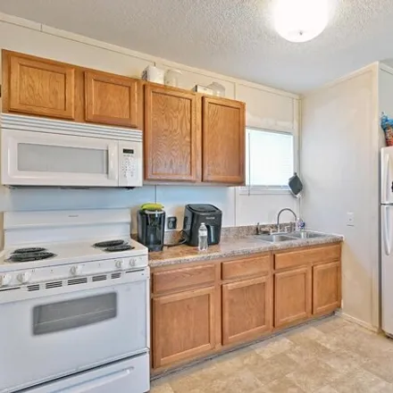 Image 3 - Bear Creek Greenway, Phoenix, Jackson County, OR 97535, USA - Apartment for sale