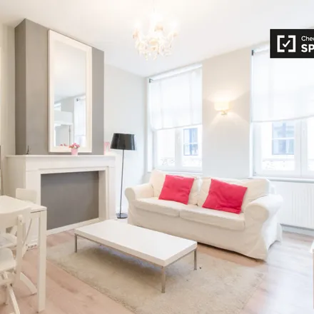 Rent this 1 bed apartment on Rue de Toulouse - Toulousestraat 10 in 1040 Brussels, Belgium