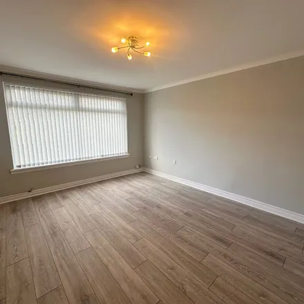 Image 6 - Beech Terrace, Larkhall, ML9 2NL, United Kingdom - Apartment for rent