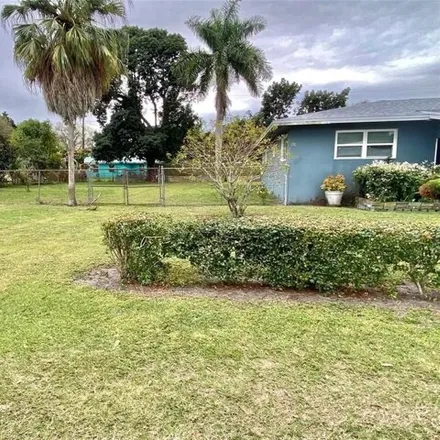 Image 3 - 364 West el Paso Avenue, Clewiston, Hendry County, FL 33440, USA - House for sale