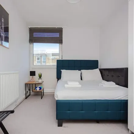 Rent this 2 bed apartment on London in E2 7LR, United Kingdom