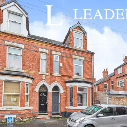 Rent this 4 bed townhouse on 24 Foxhall Road in Nottingham, NG7 6NA