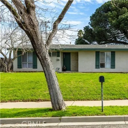 Buy this 4 bed house on 1099 Via Esmeralda in Orcutt, CA 93455