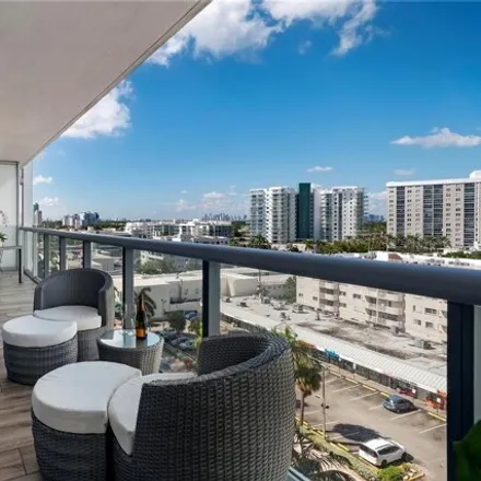 Image 5 - The Strand at Carillon Miami, 6801 Collins Avenue, Atlantic Heights, Miami Beach, FL 33141, USA - Condo for sale