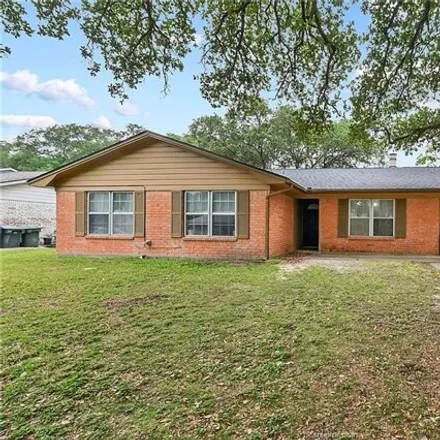 Buy this 5 bed house on 1371 Village Drive in College Station, TX 77840