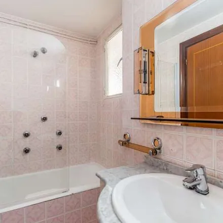 Rent this 5 bed apartment on NaturHouse in Avinguda de Campanar, 16015 Valencia
