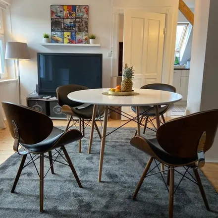 Rent this 2 bed apartment on Brombeerweg 75 in 22339 Hamburg, Germany