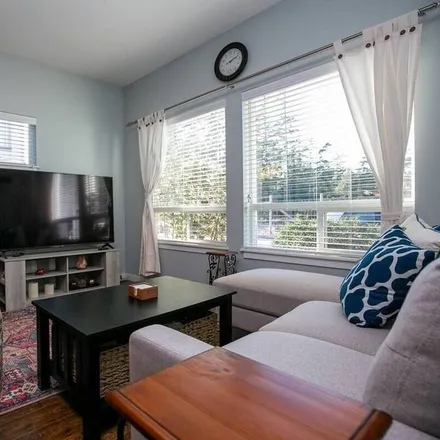 Rent this 3 bed house on VICTORIA in Victoria, BC V9C 0G9