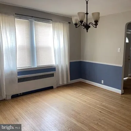 Image 7 - 5618 Henry Avenue, Philadelphia, PA 19127, USA - House for rent