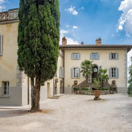 Image 2 - Api-Ip, Via San Gimignano, 53036 Poggibonsi SI, Italy - House for sale
