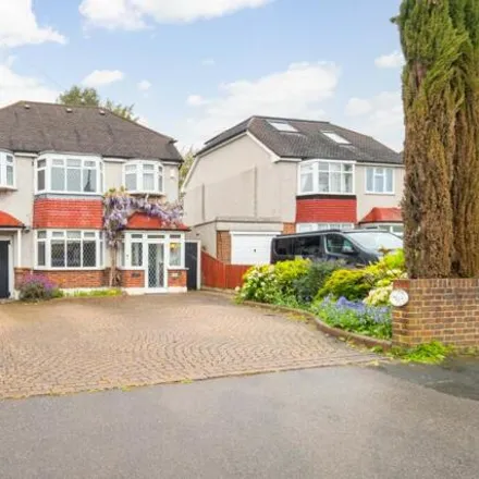 Buy this 5 bed house on Northey Avenue in Ewell, SM2 7HU