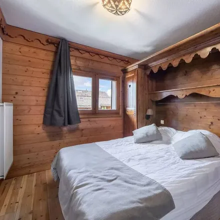 Rent this 3 bed apartment on Les Allues in Chemin du Pré Lamarque, 73550 Les Allues