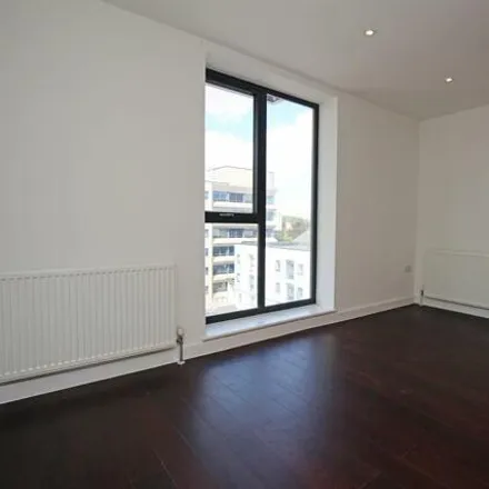 Image 2 - Brickdale House, Danestrete, Stevenage, SG1 1AS, United Kingdom - Apartment for sale