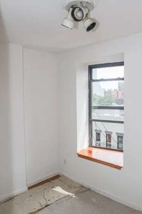 Image 2 - 104 Second Ave Unit 23, New York, 10003 - Apartment for rent