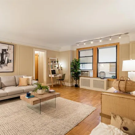 Buy this studio apartment on 285 RIVERSIDE DRIVE 6E in New York