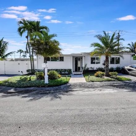 Rent this 3 bed house on Plumosa School of the Arts Elementary School in Old Dixie Highway, Delray Beach