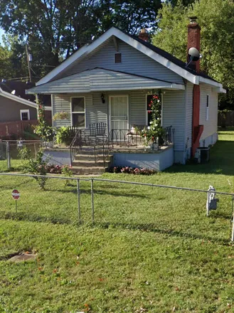 Buy this 2 bed house on 1829 Little Avenue in West Columbus, OH 43223