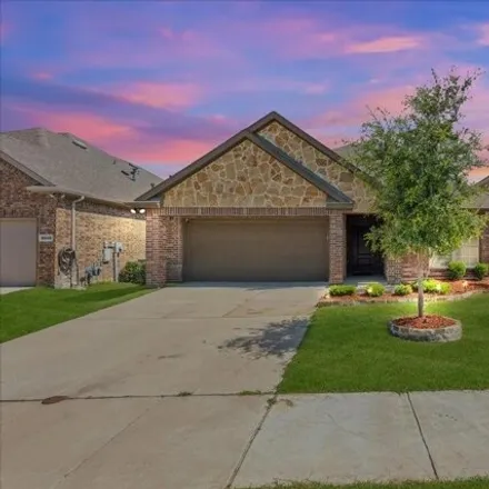 Rent this 3 bed house on 5016 Flanagan Dr in Forney, Texas