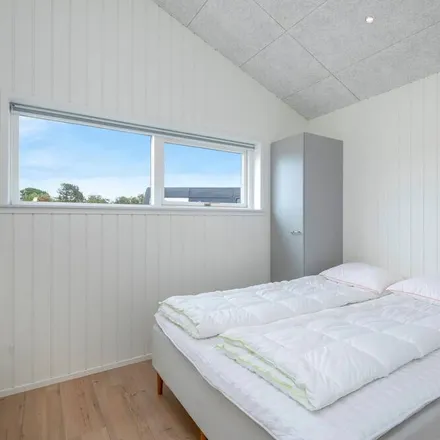 Rent this 5 bed house on Jerup in Søndergårdsvej, 9981 Jerup