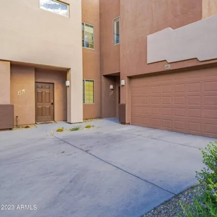 Rent this 2 bed house on 99 North Ridge Circle in Wickenburg, AZ 85390