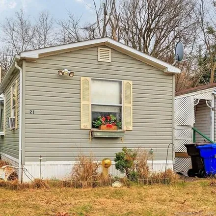Buy this studio apartment on Washington Street in Newfield Heights, Middletown
