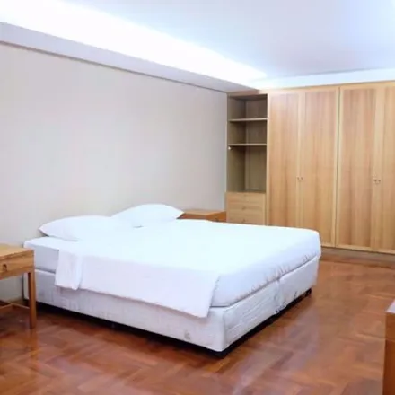 Rent this 3 bed apartment on Soi Si Bamphen in Prasat Suk, Yan Nawa District